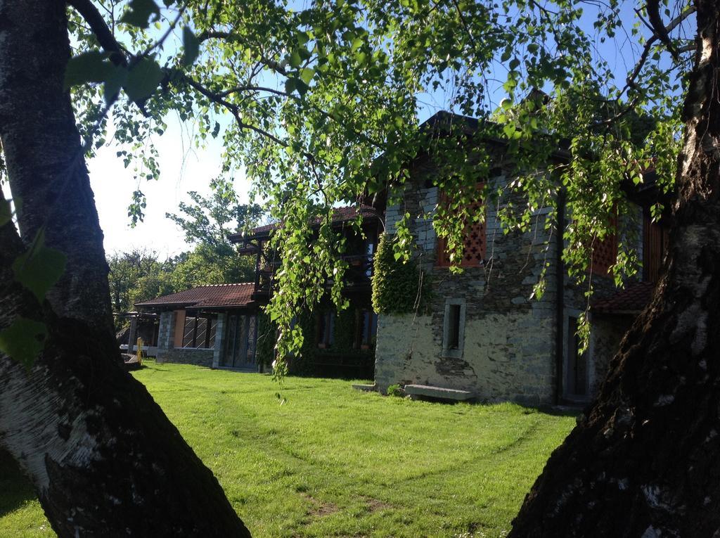 Ferienwohnung Il Ciliegio Selvatico Verbania Exterior foto